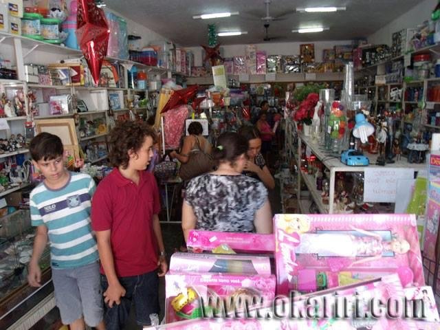 FR Variedades, na Praca do Mercado Eduardo Batista de Figueiredo (Foto: Agência OKariri)
