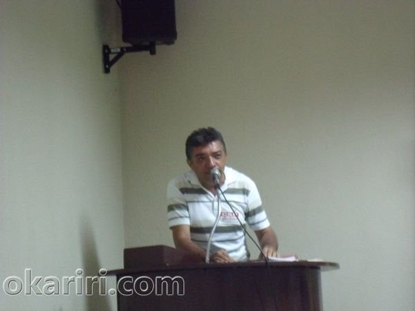 Valdir Medeiros, Vice Presidente do SIATRANS/CE fez uso da palavra na Câmara dos Vereadores do município