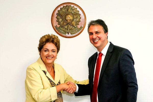 Brasília - DF, 20/05/2015. Presidenta Dilma Rousseff recebe Camilo Santana, Governador do estado do Ceará. Foto: Roberto Stuckert Filho/PR.