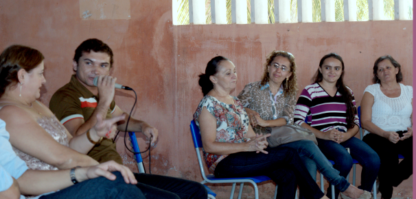 Em determinado momento os professores chegaram a se emocionar e até mesmo chorar, especialmente quando alguns alunos deram depoimentos de que foram beneficiados pela escola. | Foto: Portal OKariri