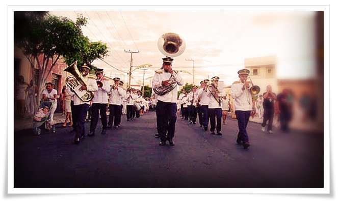 Banda de musica em apresentação durante as festividades no mês de agosto | Foto: Acervo OKariri
