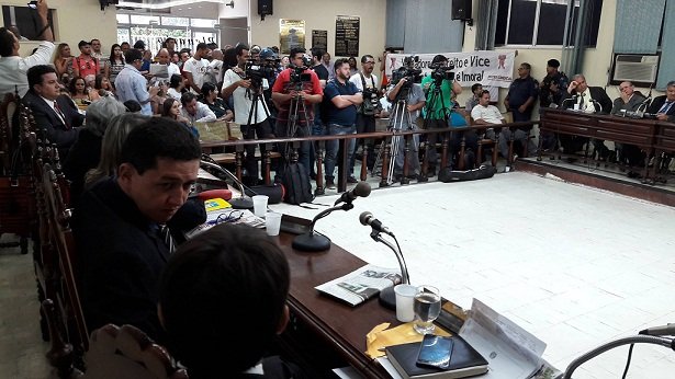 Adiada mais uma vez votação do aumento dos subsídios de prefeito, vice, secretários e vereadores de Juazeiro (Foto : Flávio Pinto )