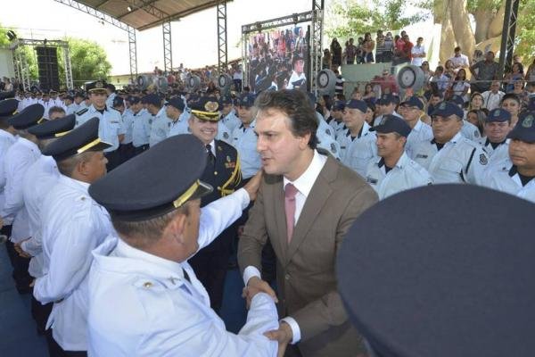 Governo vai promover 1800 PMs e bombeiros (Foto :reprodução)