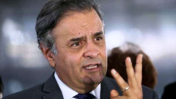 Aécio Neves
