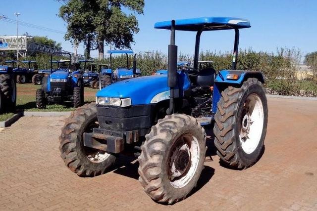 Trator Holland