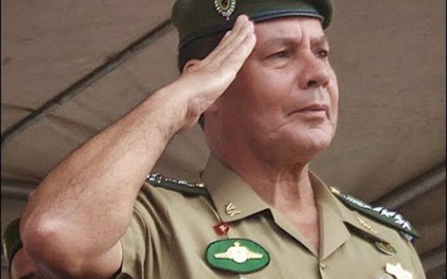 General Mourão