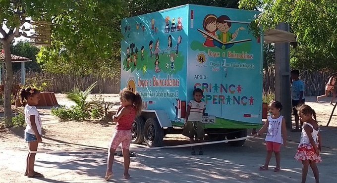 Trailer comprado com o investimento do Criança Esperança — Foto: Divulgação/SOAF