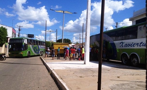 Êxodo- Saída de trabalhadores de Abaiara (CE) para trabalharem fora do município | Foto: Enviada por leitor 