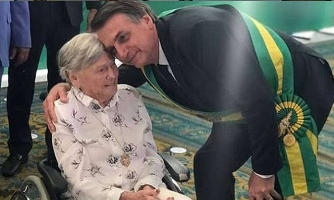 Olinda Bolsonaro estava internada no Hospital São João